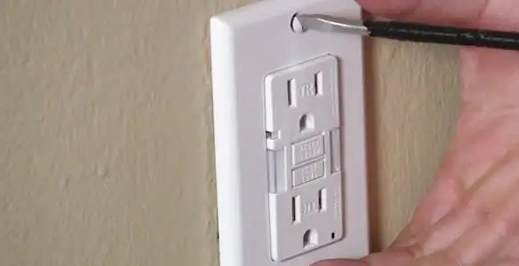 gfc outlets service securing and mounting ground fault circuit interrupter outlet by certified electricians in Atlanta, GA